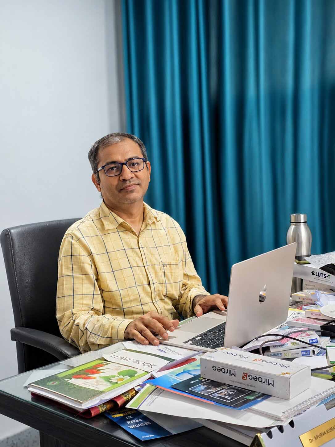 Senior Urology Specialist